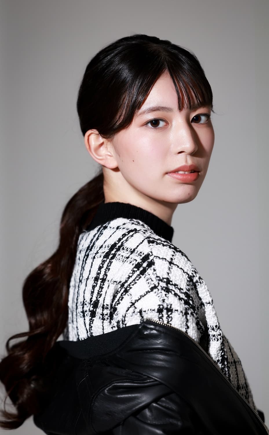 甚田　胡実