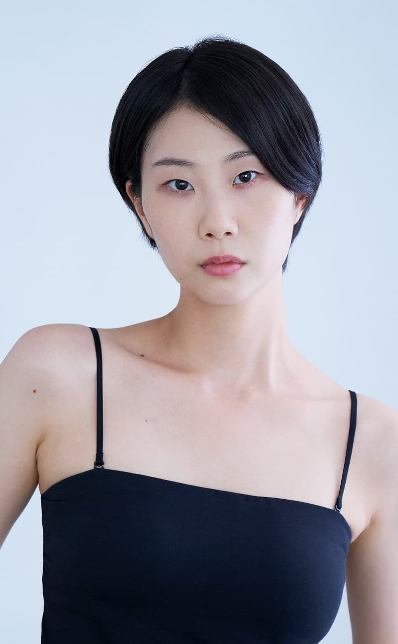 足立　愛実　ADACHI　AMI